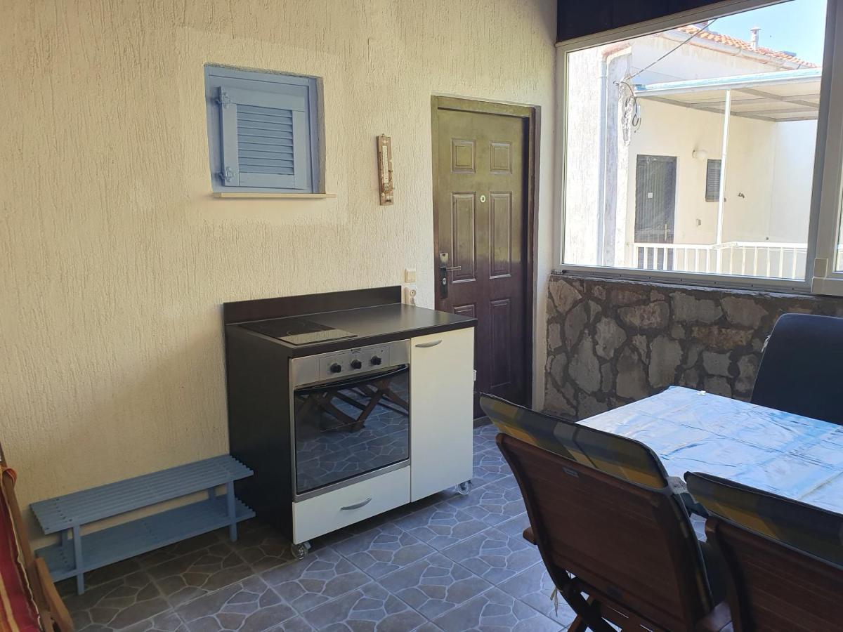 Modern Two Floors Apartment With A Beautiful View Martinšćica Εξωτερικό φωτογραφία