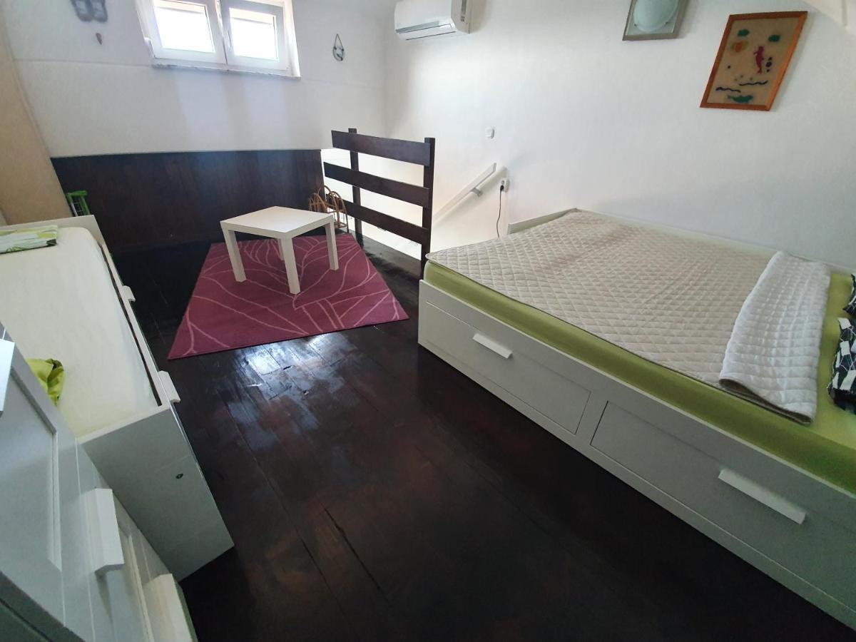 Modern Two Floors Apartment With A Beautiful View Martinšćica Εξωτερικό φωτογραφία